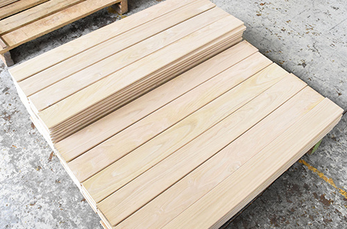 Flooring (used Japanese chestnut tree)